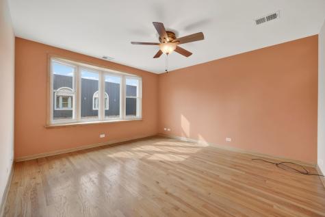 4369 North Elston Avenue Chicago IL 60641
