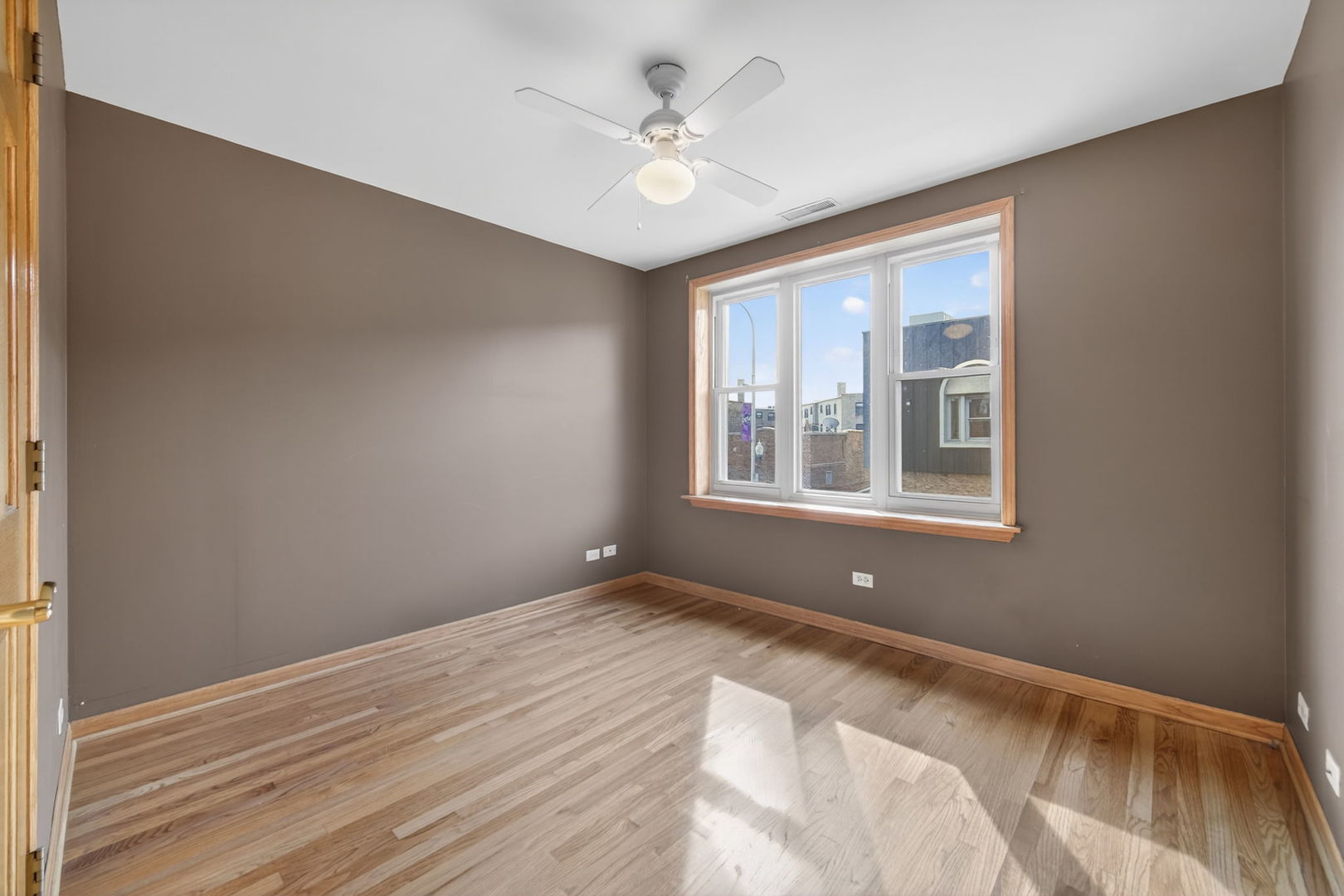 4369 North Elston Avenue Chicago IL 60641