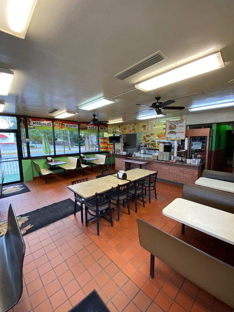 930 West Illinois Avenue Aurora IL 60506