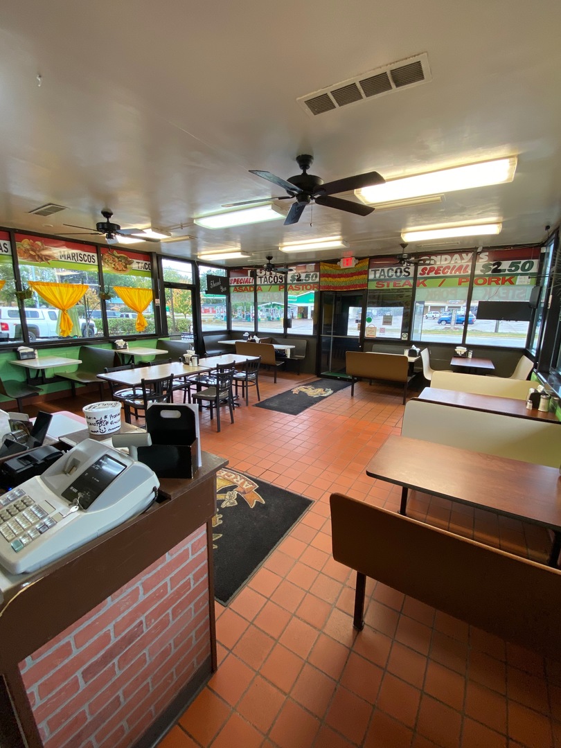 930 West Illinois Avenue Aurora IL 60506