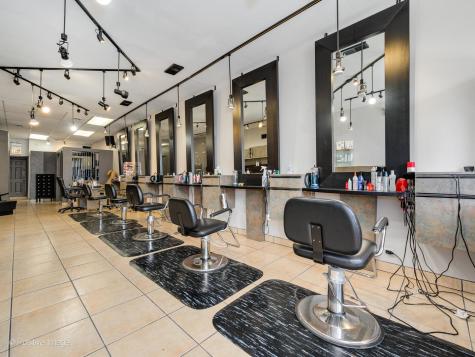 5924 West Lawrence Avenue Chicago IL 60630
