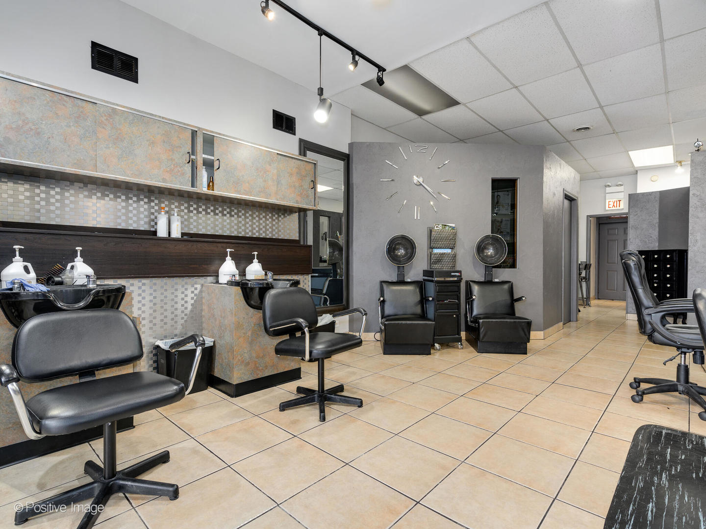 5924 West Lawrence Avenue Chicago IL 60630