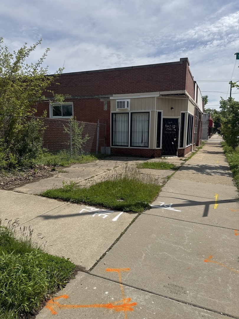 2234-2240 East 73rd Street Chicago IL 60649