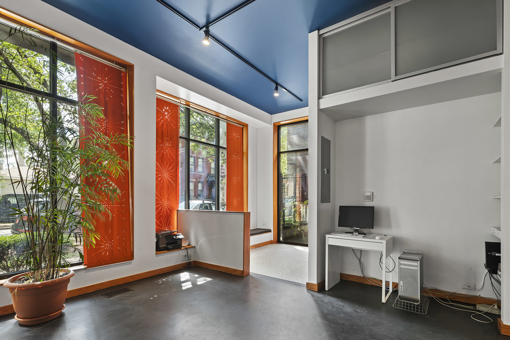 1608 West Cornelia Avenue Chicago IL 60657