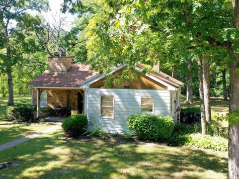 18238 West Gages Lake Road Grayslake IL 60030