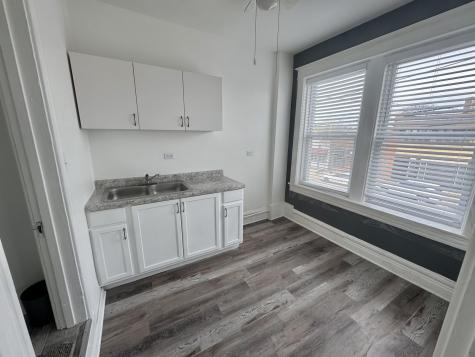 10550 South Ewing Avenue Chicago IL 60617