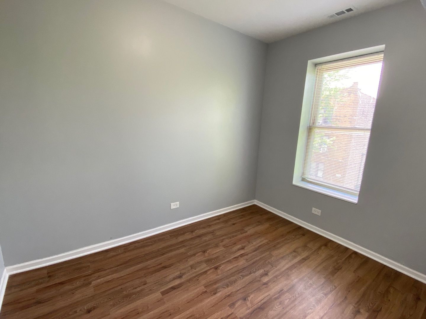 4357 West West End Avenue Chicago IL 60624
