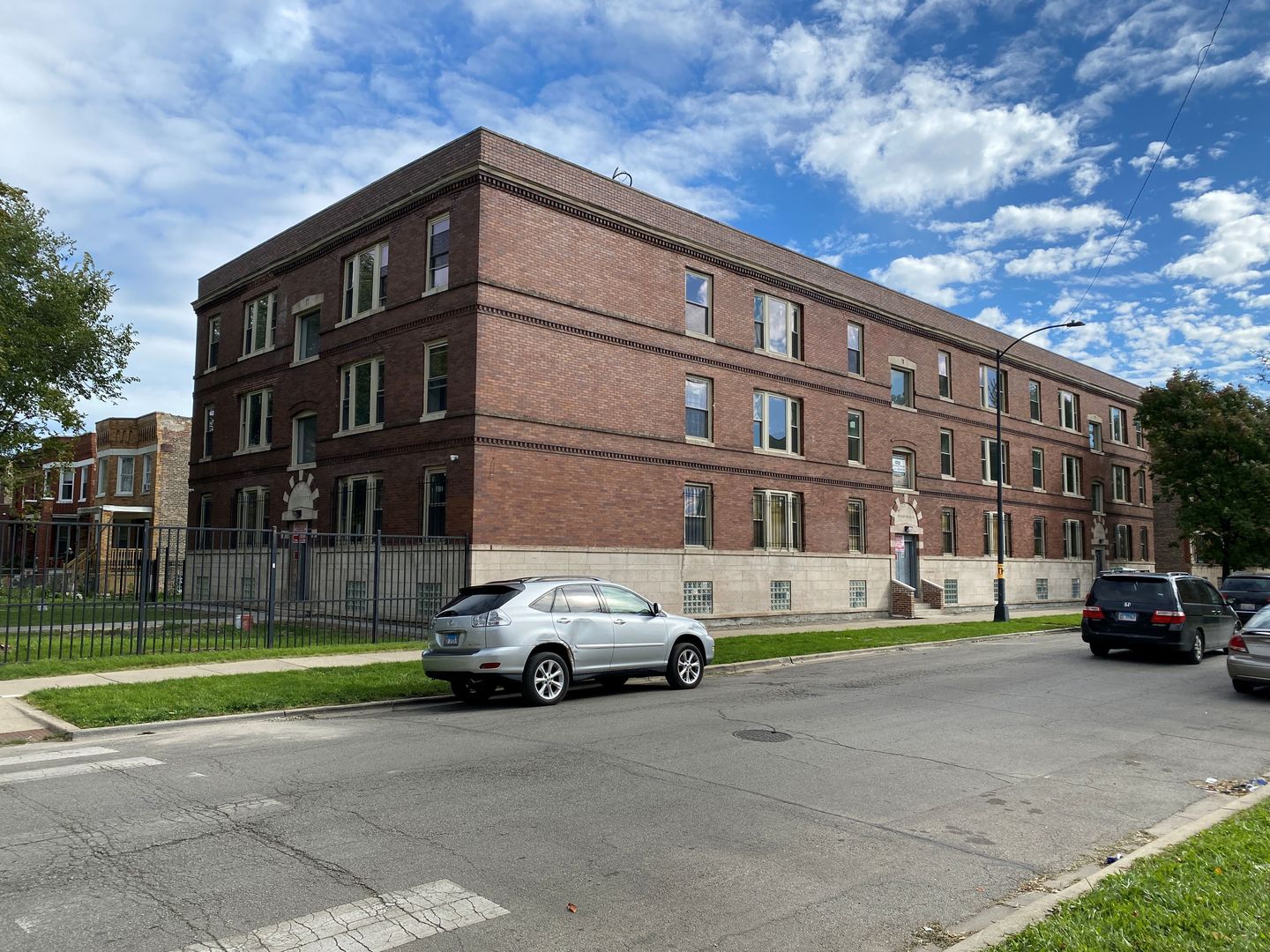 4357 West West End Avenue Chicago IL 60624