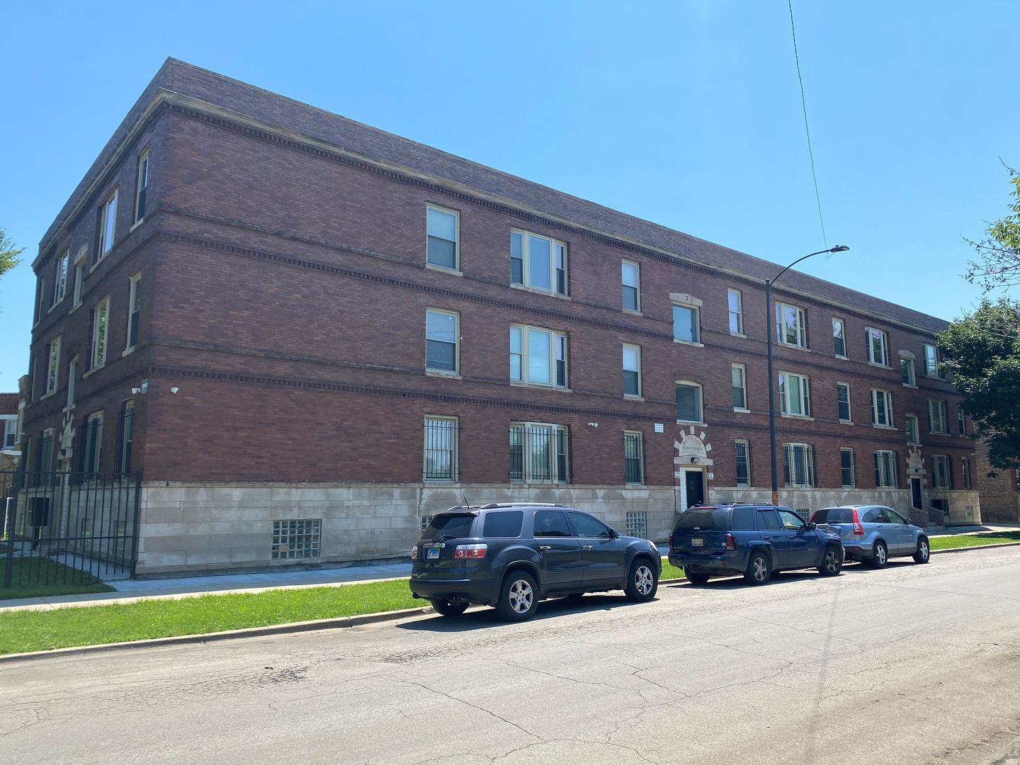 4357 West West End Avenue Chicago IL 60624