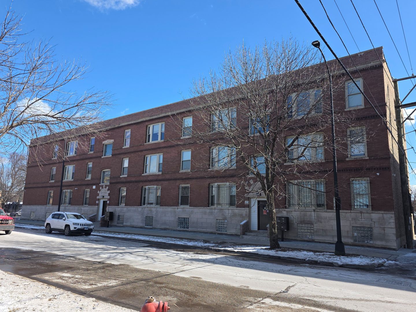 4357 West West End Avenue Chicago IL 60624