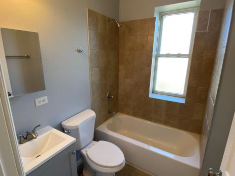4357 West West End Avenue Chicago IL 60624