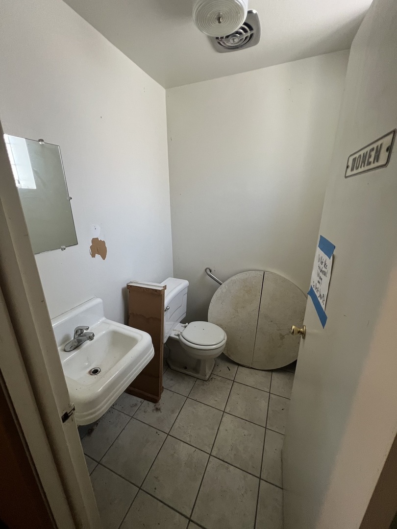 4750 North Milwaukee Avenue Chicago IL 60630