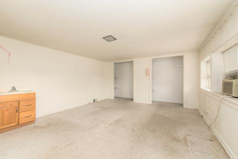 1330 Webford Avenue Des Plaines IL 60016