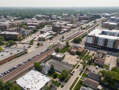 1330 Webford Avenue Des Plaines IL 60016