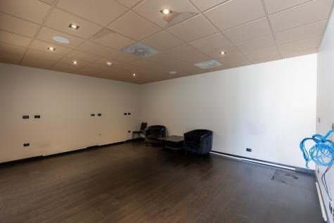 8905 West Cermak Road North Riverside IL 60546