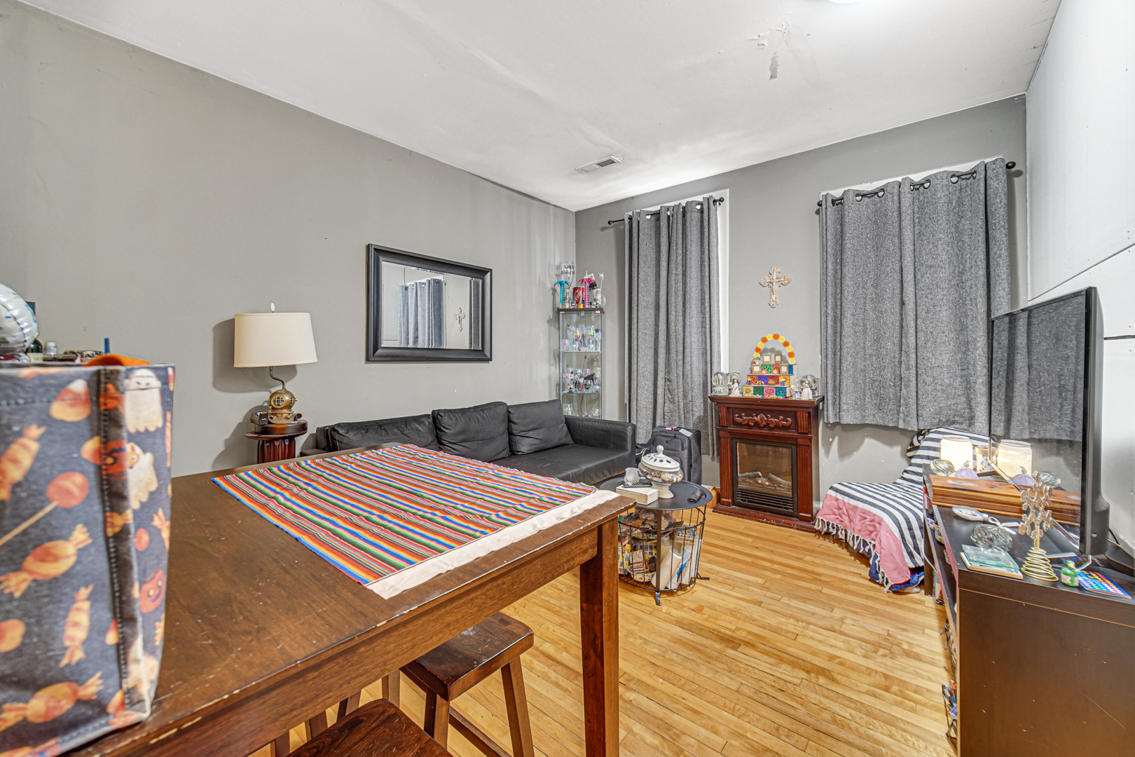 2419 South Albany Avenue Chicago IL 60623