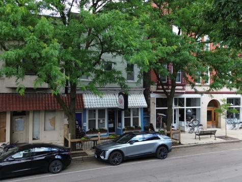 2965 North Lincoln Avenue Chicago IL 60657