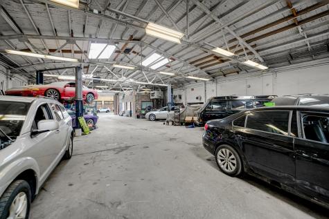 3241 West Cermak Road Chicago IL 60623