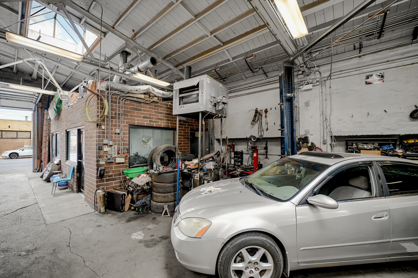 3241 West Cermak Road Chicago IL 60623