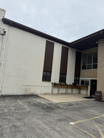 1800 23RD Street Zion IL 60099