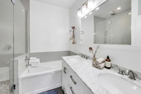 504 South Oakley Boulevard Chicago IL 60612