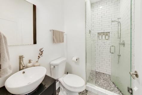 504 South Oakley Boulevard Chicago IL 60612