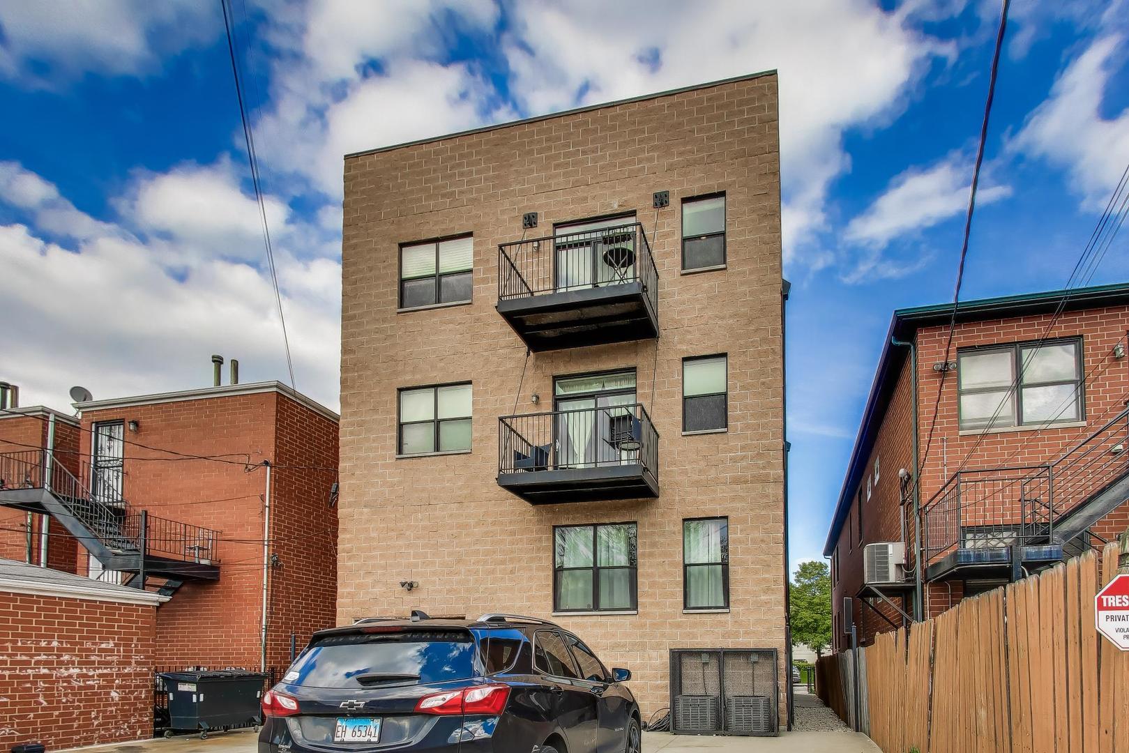 504 South Oakley Boulevard Chicago IL 60612