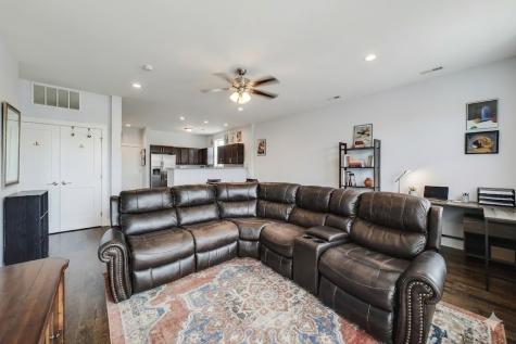 504 South Oakley Boulevard Chicago IL 60612