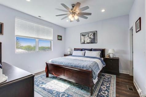504 South Oakley Boulevard Chicago IL 60612