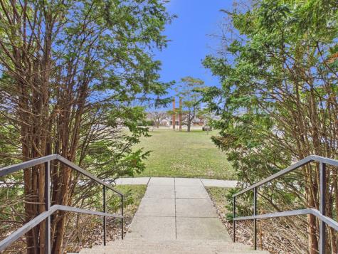 8450 North Shermer Road Niles IL 60714