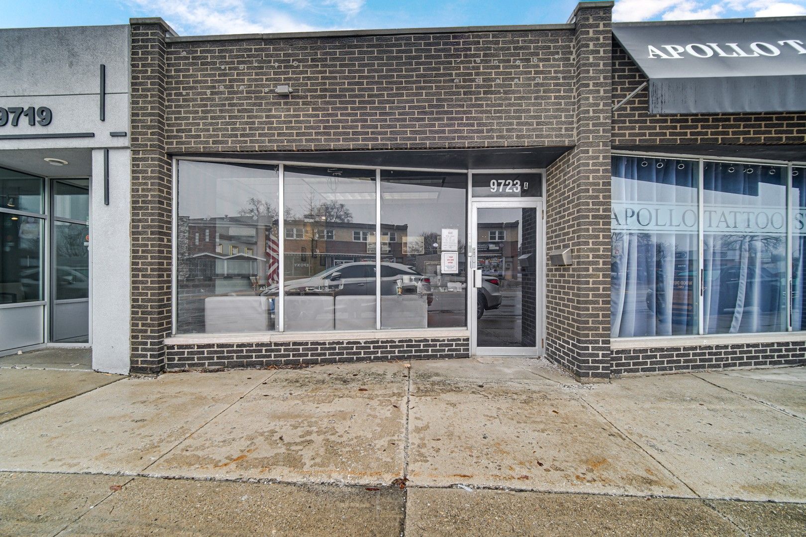9725 Southwest Highway Oak Lawn IL 60453