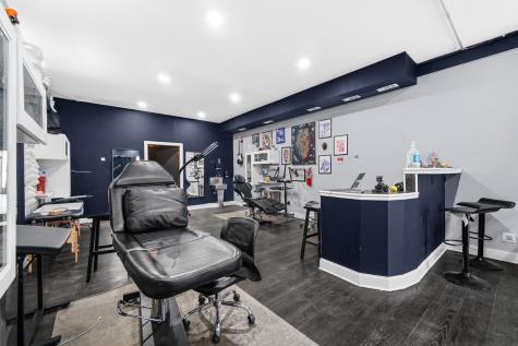 9725 Southwest Highway Oak Lawn IL 60453