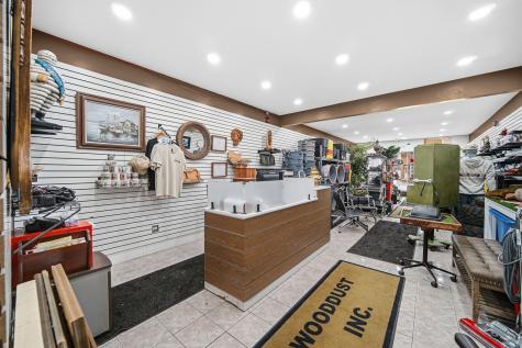 9725 Southwest Highway Oak Lawn IL 60453