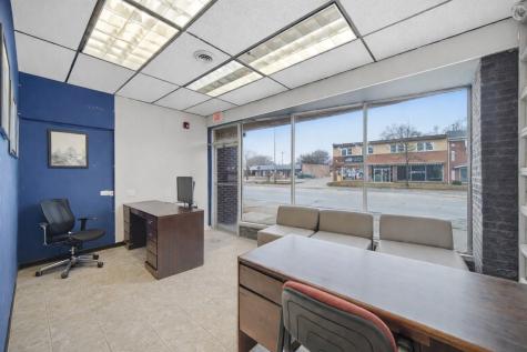 9725 Southwest Highway Oak Lawn IL 60453