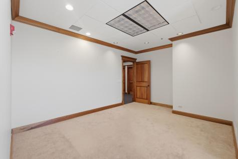 40W320 Lafox Road St. Charles IL 60175