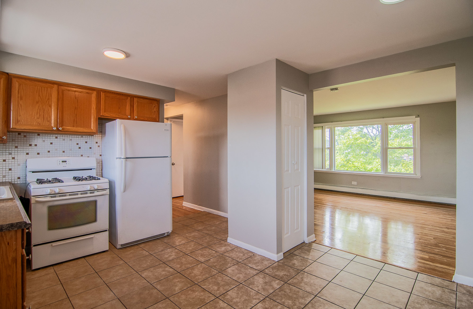 12909 Page Street Blue Island IL 60406