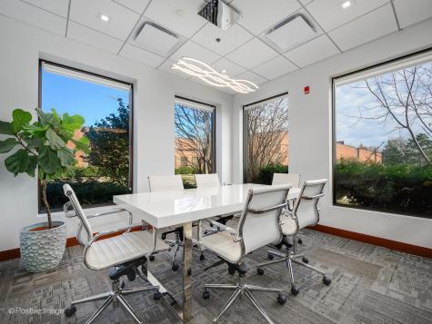 636 Anthony Trail Northbrook IL 60062