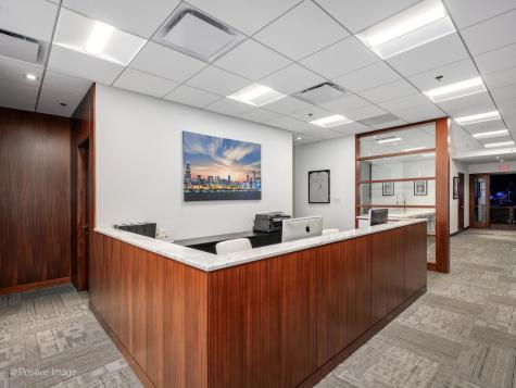 636 Anthony Trail Northbrook IL 60062