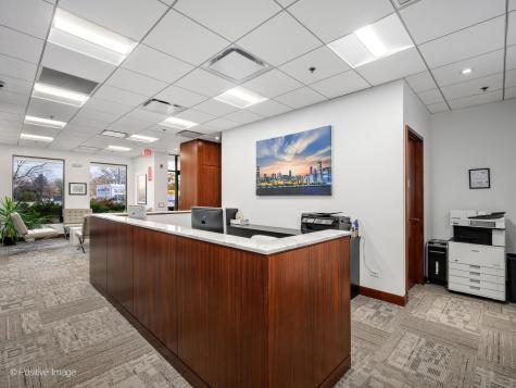 636 Anthony Trail Northbrook IL 60062