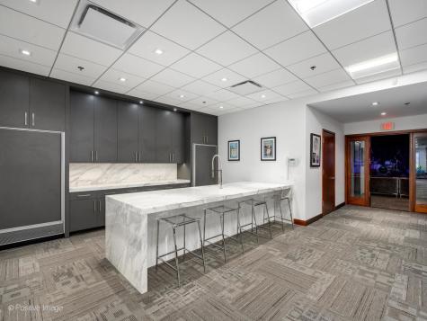 636 Anthony Trail Northbrook IL 60062
