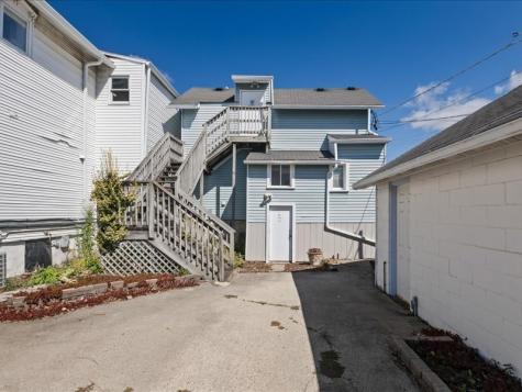 111 West Railroad Avenue Bartlett IL 60103