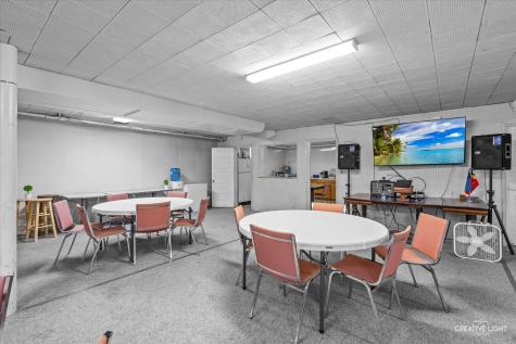 103 East Morgan Street Dixon IL 61021
