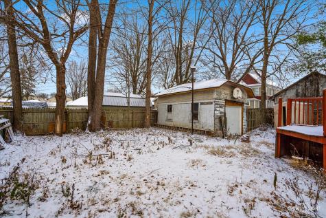 103 East Morgan Street Dixon IL 61021