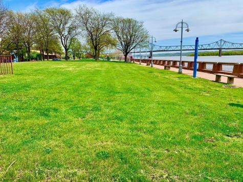 330 South West Water Street Peoria IL 61601