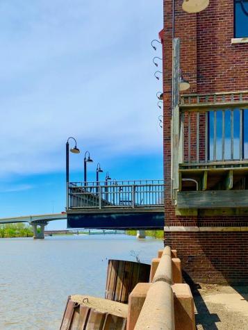 330 South West Water Street Peoria IL 61601