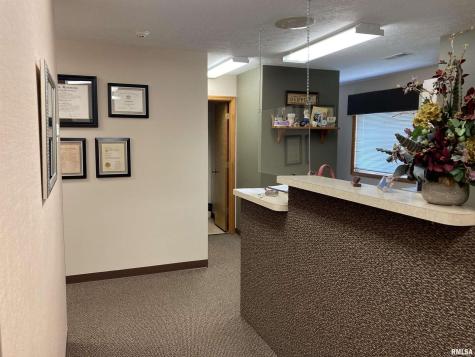 112 West Main Street Goreville IL 62939