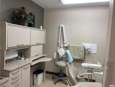 112 West Main Street Goreville IL 62939