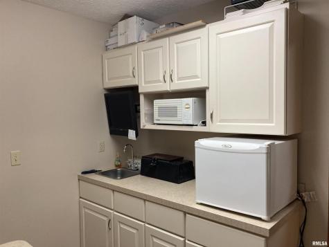 112 West Main Street Goreville IL 62939