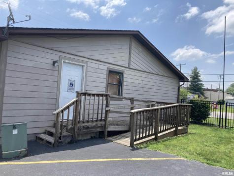 112 West Main Street Goreville IL 62939