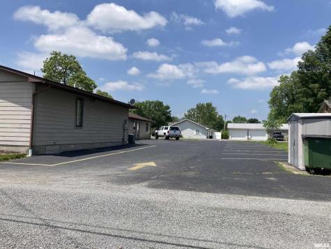 112 West Main Street Goreville IL 62939